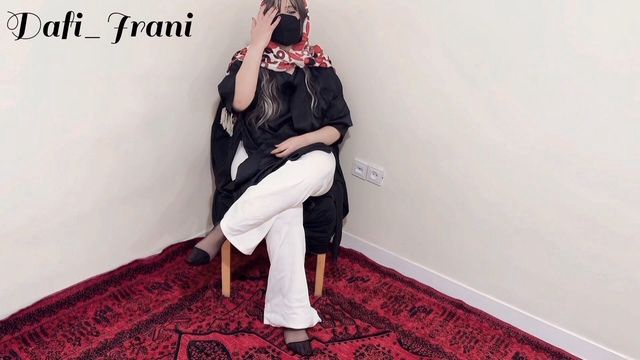 Ofiste Sekreter Rolünde İranlı Amatör Porno Sahnesi