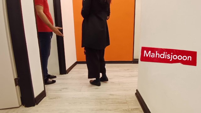 Farsça Diyaloglu Ofis Rolünde İranlı Porno Sahnesi