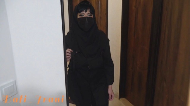 Maskeli DafiSexy ile 10 dakikalık iranlı amatör porno kaydı