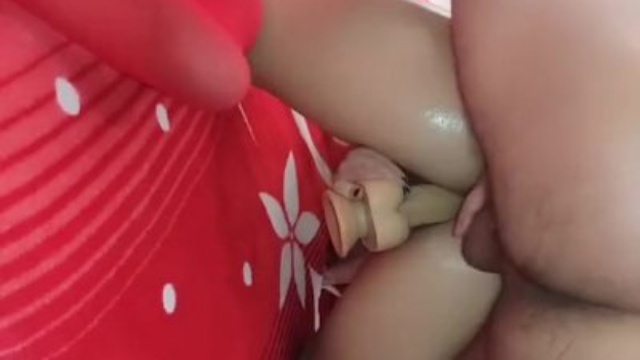 mino3some ile evde çekilmiş sert anal iran porno sahnesi