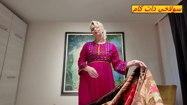 Olgun İranlı Qombol ile iri göğüslü iran porno kaydı